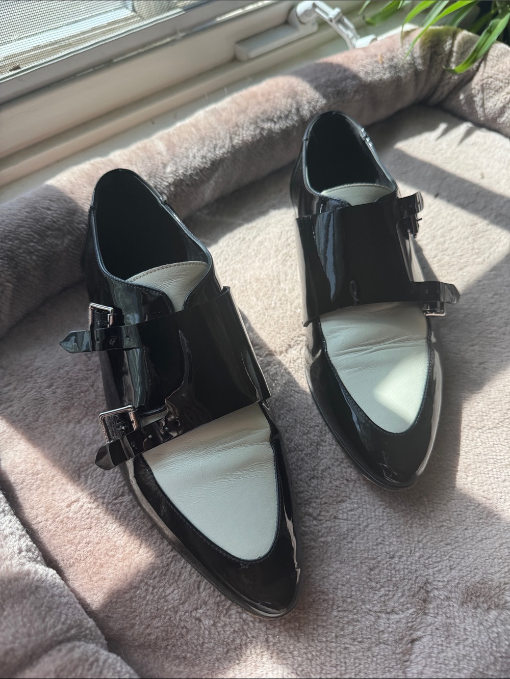 Jimmy Choo patent leather flats 38.5/ US 7.5